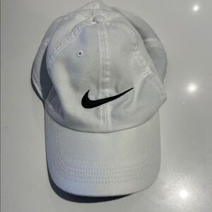Nike Dri-fit Heritage 86 hat White